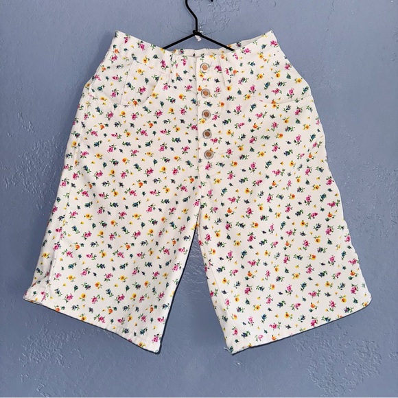No! Jeans Vintage Floral White Long Denim Shorts Size 9/24” - Picture 2 of 8